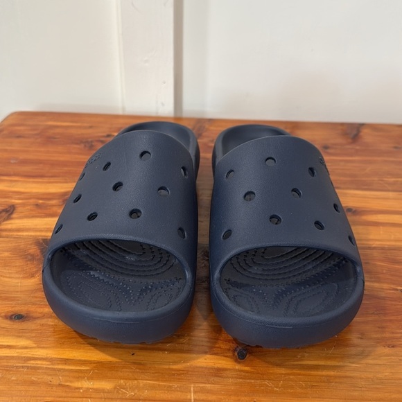 NWOT Crocs Classic Slide Unisex Navy - Picture 4 of 6